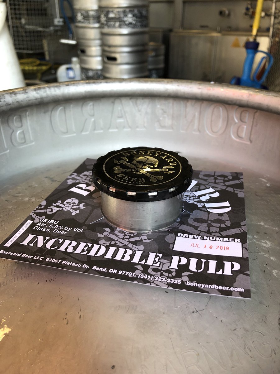 BoneyardBeer's tweet photo. This fresh batch of Incredible Pulp is 🔥! Have you tasted our Blood Orange Extra Pale? #letitbeknown #boneyardbeer #incrediblepulp #ondraftnow #boneyardpub https://t.co/I9Ez1MqJrs