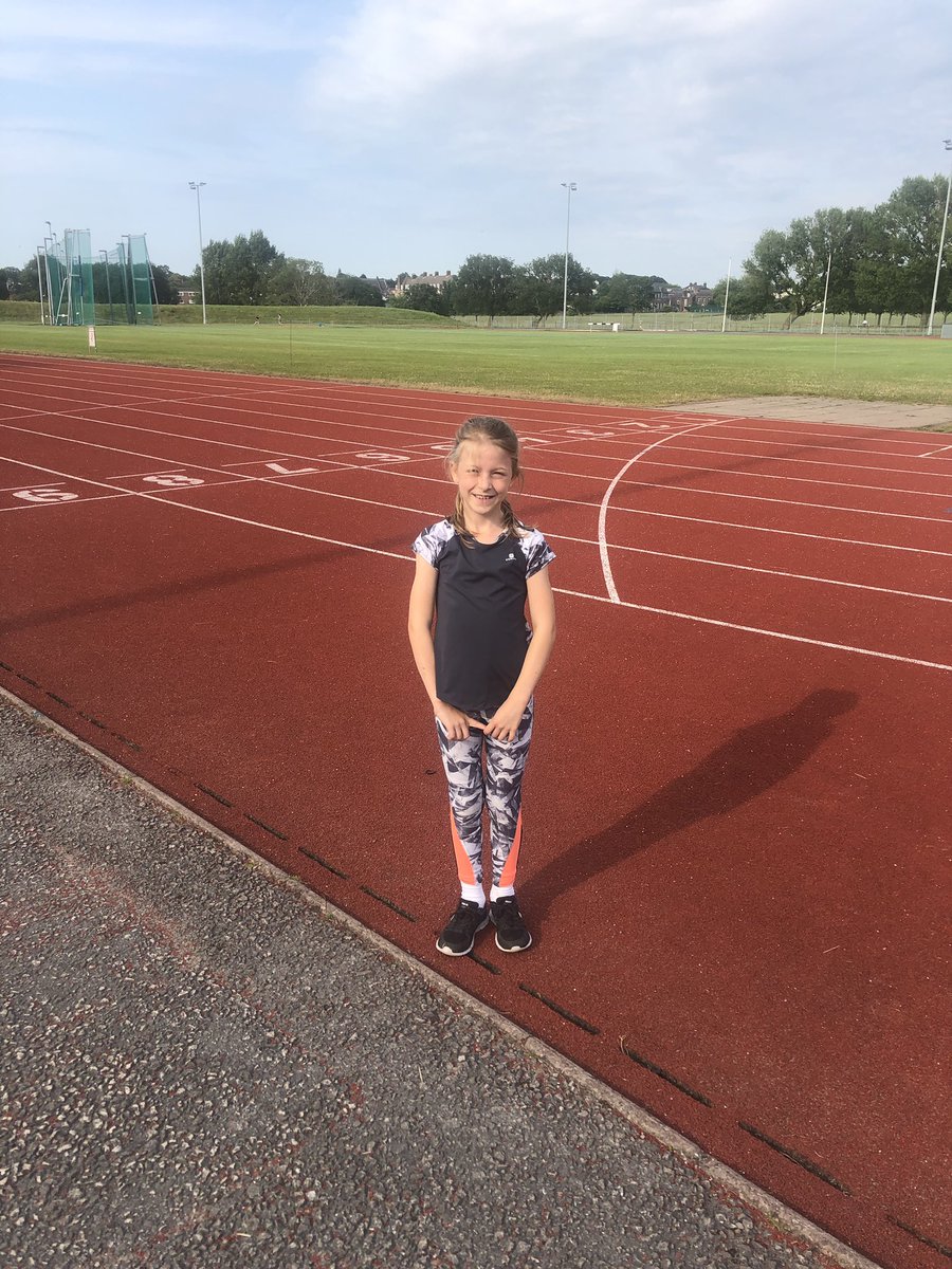 2060andyg's tweet photo. My daughters first Harriers session #goisla https://t.co/Abe63ZMIt4