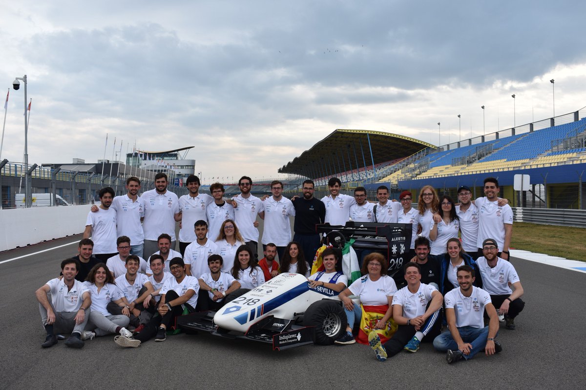 industrialesand's tweet image. 🚗🥉@arusteam regresa de Holanda con un tercer puesto en en la prueba de Autocross, en la #FormulaStudentNetherlands 👏👏👏¡Muchas felicidades! @unisevilla #ARUS19 #Racing