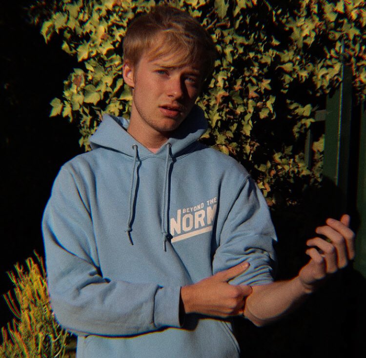 brockscorner's tweet photo. (♡ཀ͝ ∧ ཀ͝  ♡) 
  @SamGolbach https://t.co/miW7Ghu6dT