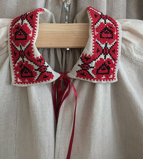 nat_clothing's tweet photo. Authentic and modern embroidery designs. Ukrainian delicate whitework and bright patterns https://t.co/oAQx0UbazG
#embroiderydesign #embroidery #embroiderypattern #handmade #whitework #needlework #Ukraine #indigo #mouline #embroideredclothing #embroideredshirt #wreath #headdress https://t.co/ROmak5NH6r