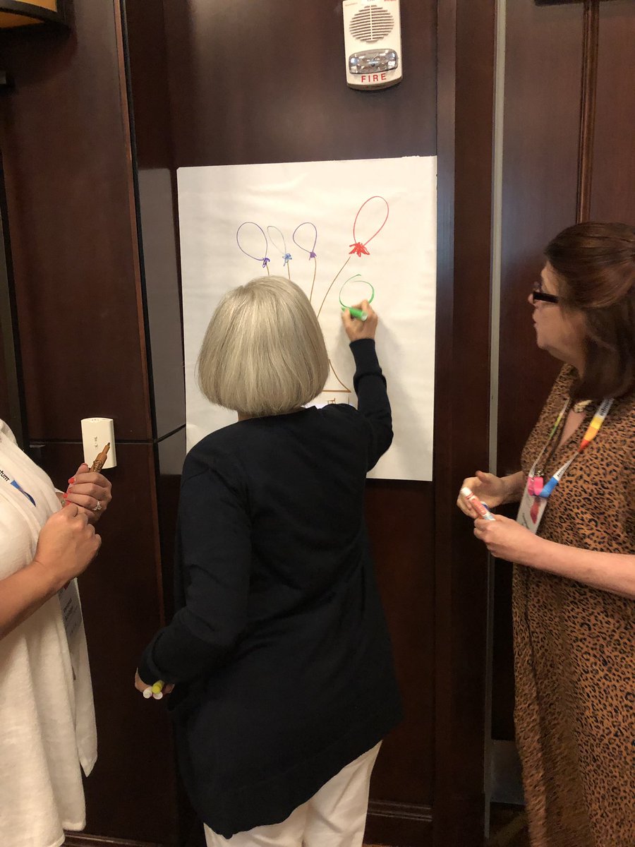 jking5124's tweet photo. Visualizing our learning at the Edmentum Back to School Conference 👩🏻‍🎨 #edmentum https://t.co/a7FZI9uWkT