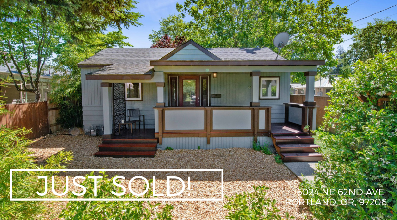 PlacePortland's tweet photo. More happy buyers finding their place in Portland! This Woodstock charmer has very excited new owners! Thank you Sarah and Yen for letting us be apart of selling your home and helping you find your Portland dream home!! #findyourplace #placeportlandteam #pdxrealestate https://t.co/W1Q86Zh74X