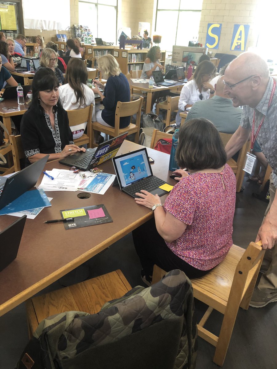 RoganFLHS's tweet image. Having a blast with #timetoclimb at #bcsdbootcamp  @nearpod