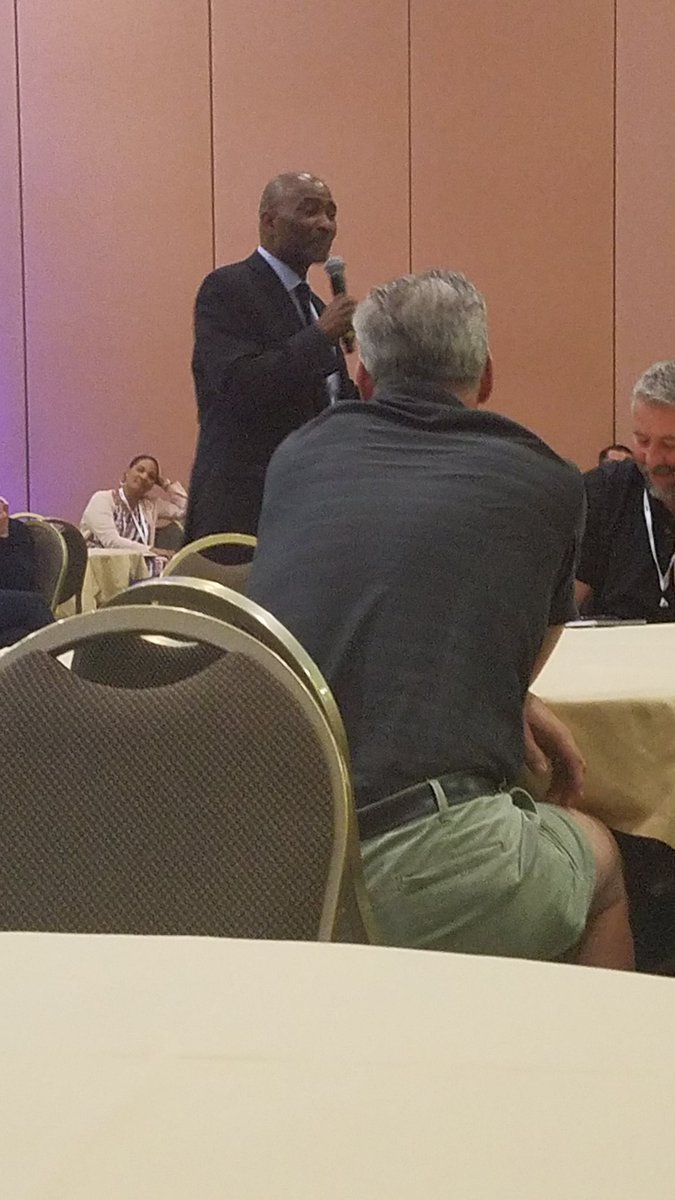 bea_holmes1's tweet photo. "It's one thing to want change, even like change.  It's another thing to lead change." Powerful keynote: Resilient Leaders &amp; Teachers! I was fully engaged w/out a single presentation slide! @Principal_EL #nstc2019 #nstc https://t.co/ehche2TK6S