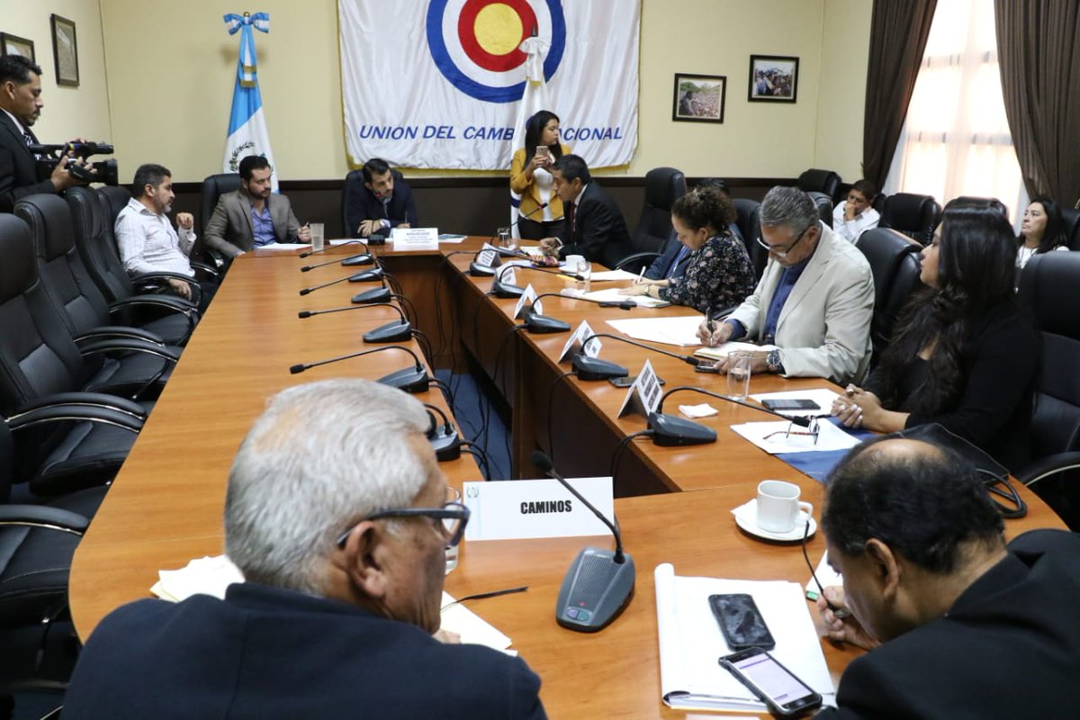 El propósito, la fiscalización por parte de la bancada en mención en torno a la situación en la que se encuentran los proyectos de construcción de carreteras en el Departamento de Santa Rosa.