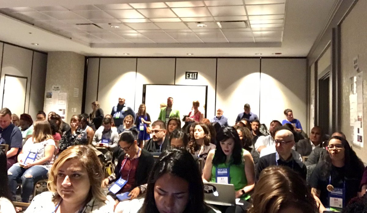 WichitaGEARUP's tweet photo. Flexinโ on the โGram is HOT ๐ฅ
This session is packed with attendees that are hungry to up their social media game to the next level! โ๐ฝ
#GEARUPWorks #Poppin #edprofessionals @GEARUPTopeka #Rockinwiththebest https://t.co/jdVSwls7Cc