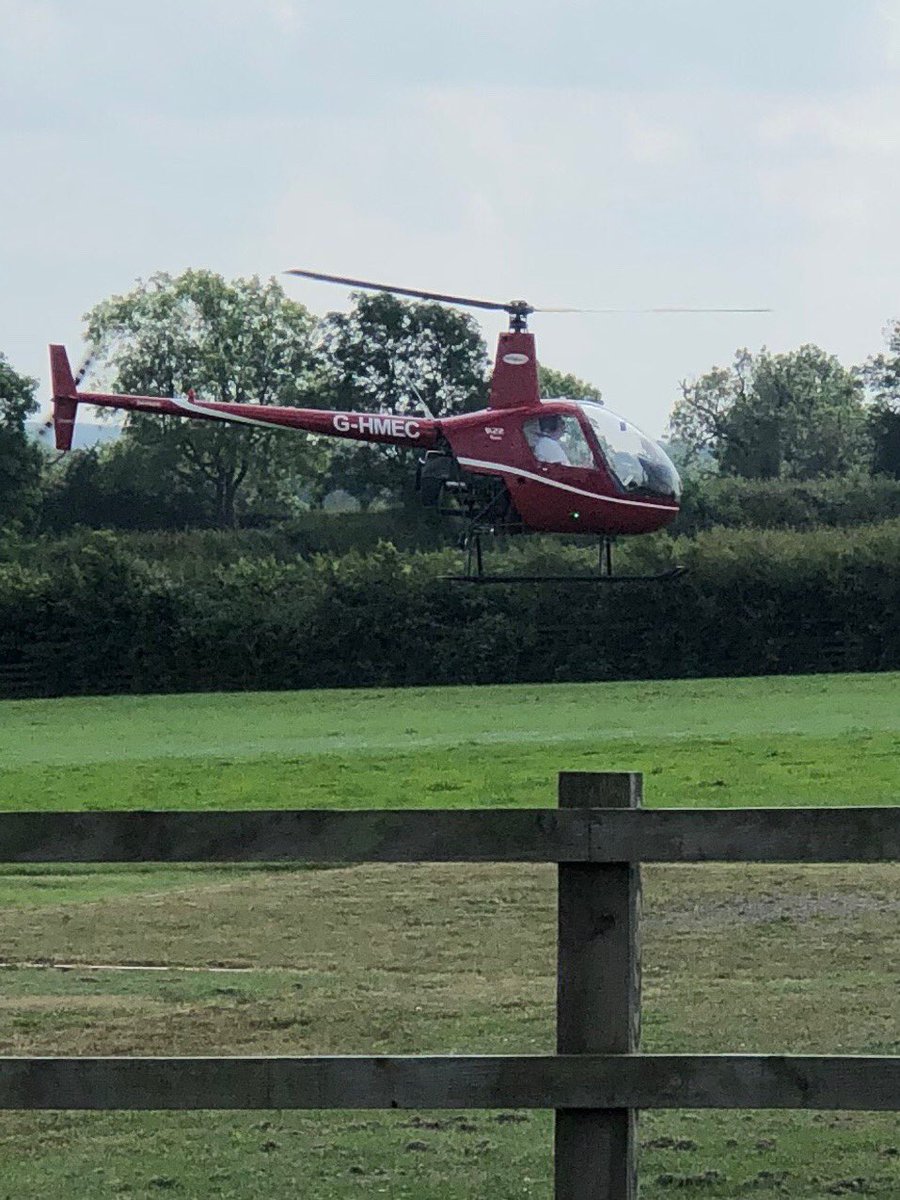 Doors off today, too #HotHotHot ⁦<a href="/CentralHelis/">Central Helicopters</a>⁩ #lessons going well many #thanks all 👍