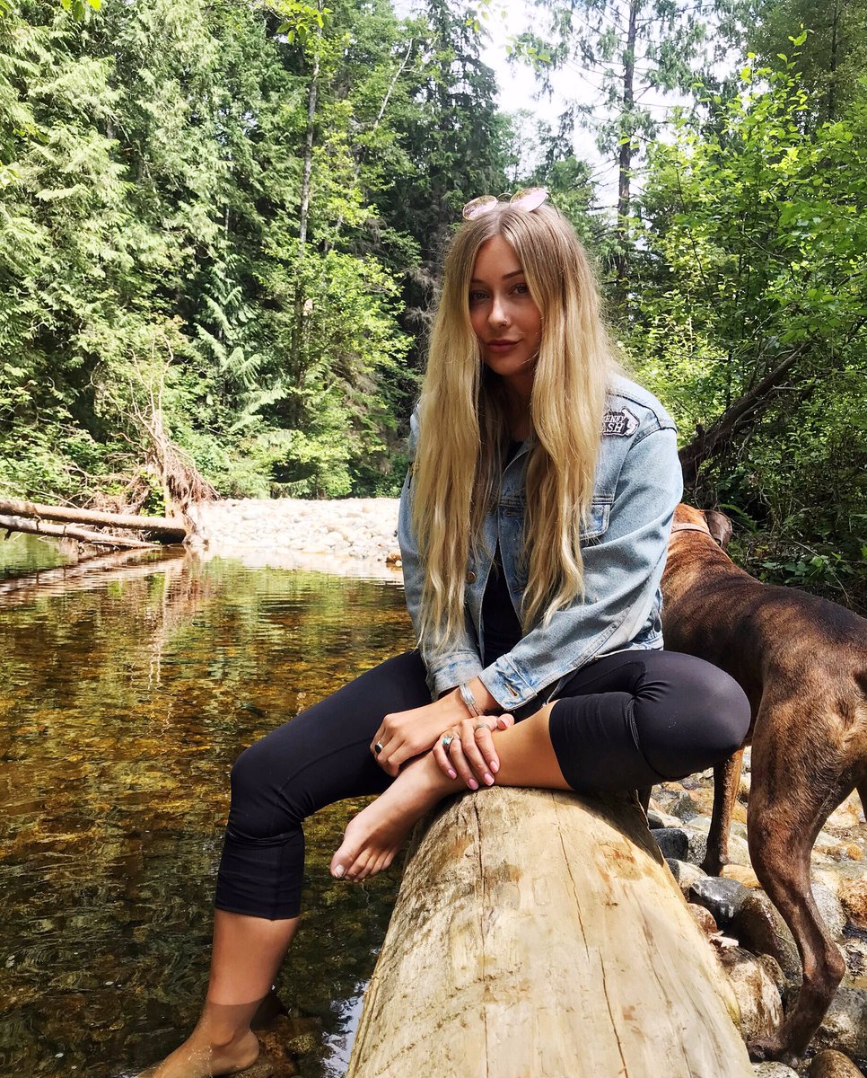 Madeline Merlo tweet media