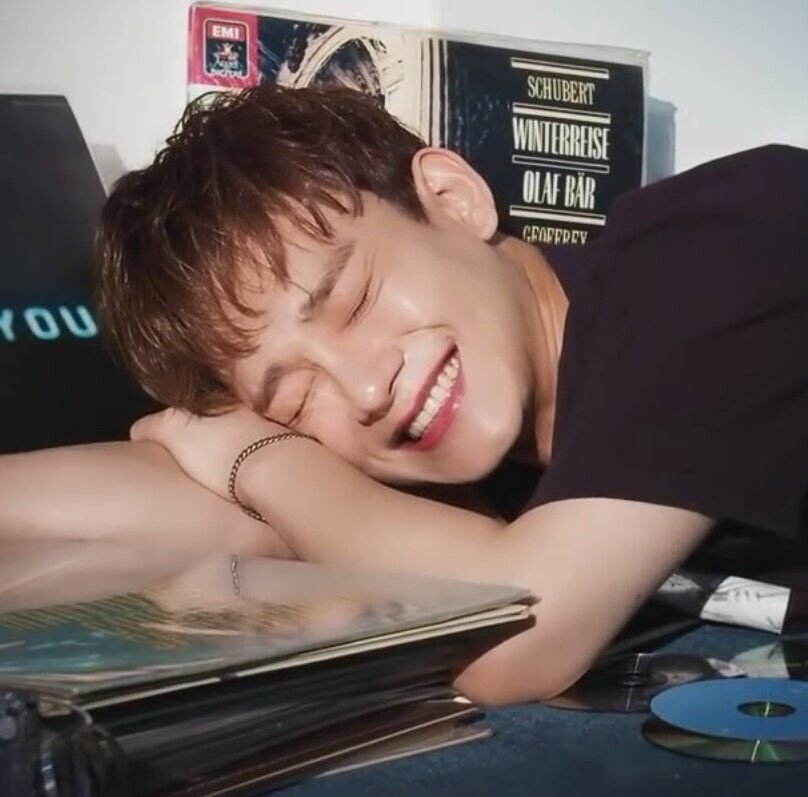 simplyjongdae's tweet photo. Sunshine ✨✨

#EXO #엑소 #CHEN #첸 #JONGDAE #김종대 @weareoneEXO https://t.co/vvaCNpFxXj