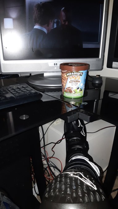 Oh wait.... there is??? #fetish #mxgear #gear #gay https://t.co/EeIWxFByzZ