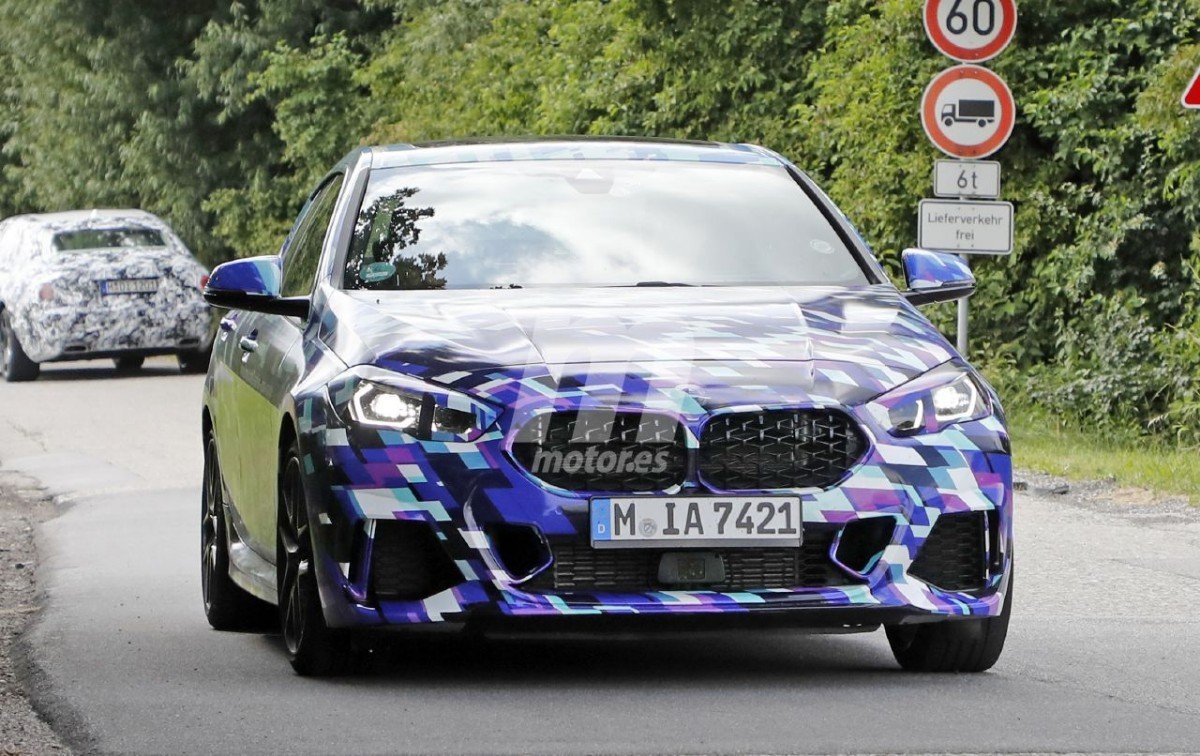 motorpuntoes's tweet photo. Cazamos al nuevo BMW M235i xDrive Gran Coupé con el camuflaje especial de pre-lanzamiento
https://t.co/CikO0Ish5O
@BMW @BMWEspana #BMW #bmwserie2grancoupe #serie2grancoupe #Fotosespía #spyshots #scoops #erlkoenige #erkönig #testprototype https://t.co/kRnEULJKV9