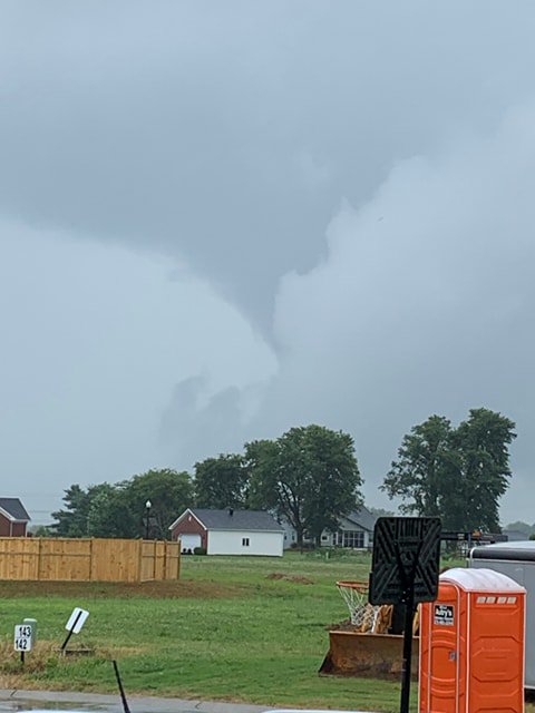 WEHTWTVWlocal's tweet photo. Danielle Abshier Crisp sent us these pictures from Sorgho. #tristatewx #ewnlocal https://t.co/CkRgr8ktgz