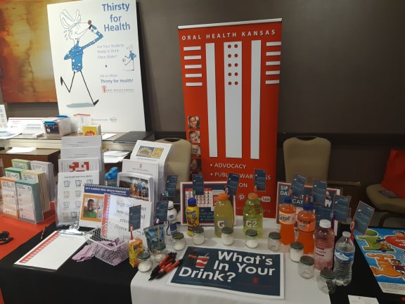 Sippy_TFH's tweet photo. Collaborative engagement is both fun &amp; crucial.

@OralHealth_KS is exhibiting today along side our @KDHE Bureau of Oral Health partners at the Kansas School Nurse Conference in Wichita! We love spreading #oralhealth awareness and helpful resources! #SaludTues https://t.co/gymPrl2bVQ