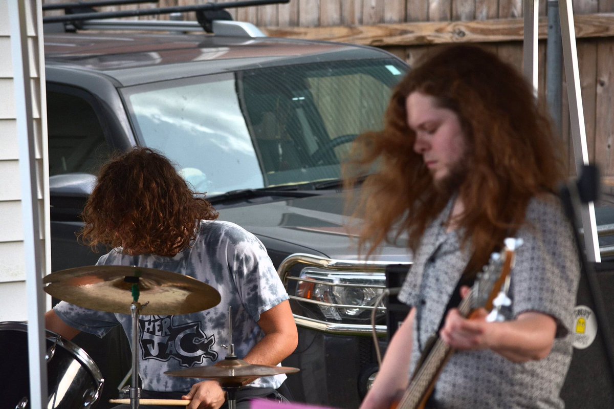 thelinkstheband's tweet photo. Some shots from the Lafayette Compass festival earlier this month!
#Links #LiveMusic #LafayetteCompass #MusicFestival #Alternative #Rock #LiveAlternative #LiveRockMusic #Funk #Punk #RAndB #BandPics #BandPictures #BandPhotography #LiveBandPhotography #LafayetteLive #Louisiana #LA https://t.co/RJP6i0QdVY
