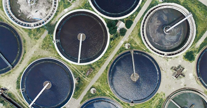 SmallSystemsPgm's tweet photo. In Santiago, Chile, a utility group is working to make its wastewater treatment plants generate as much power as they use: https://t.co/eKyGuobAUF https://t.co/TaNdKMiB7F