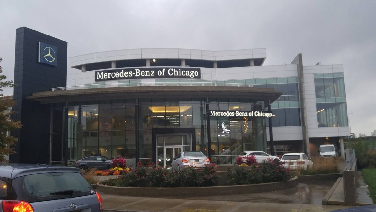 DesignGroupSign's tweet image. Some work we've done for Chicagoland locations of @MercedesBenz!