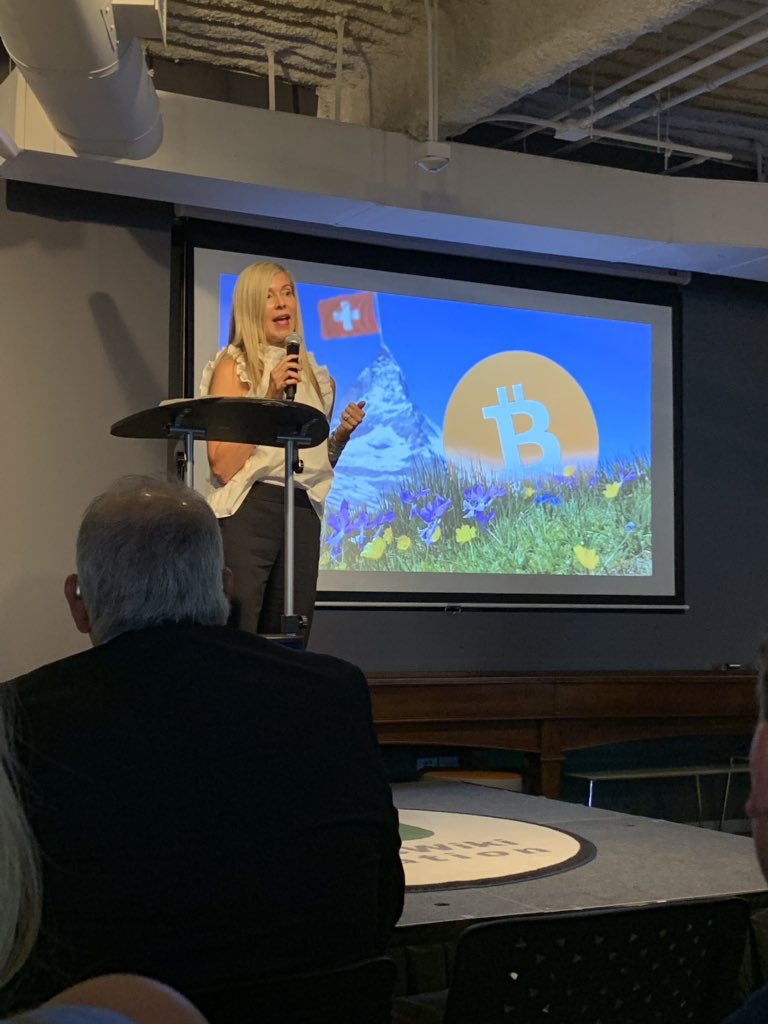 Trading_Tech's tweet photo. Words of wisdom from Colleen Sullivan of @CMTDigitalLtd: Sometimes your biggest failures can lead to your biggest successes. #MarketsWiki. https://t.co/hOlPcXBSYC