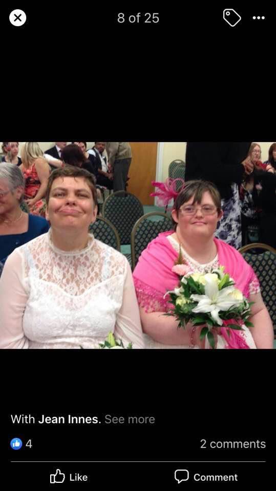 Sam_Drapers's tweet image. URGENT APPEAL: Rebekah (right) has been missing since 0930 this morning last seen in Hertford @ 1200 she is being searched for by the police &amp;amp; family. If you see her go to #Herts police webpage &amp;amp; log when you have seen her or phone police #Herts #Essex #Hertford Pls share 😢