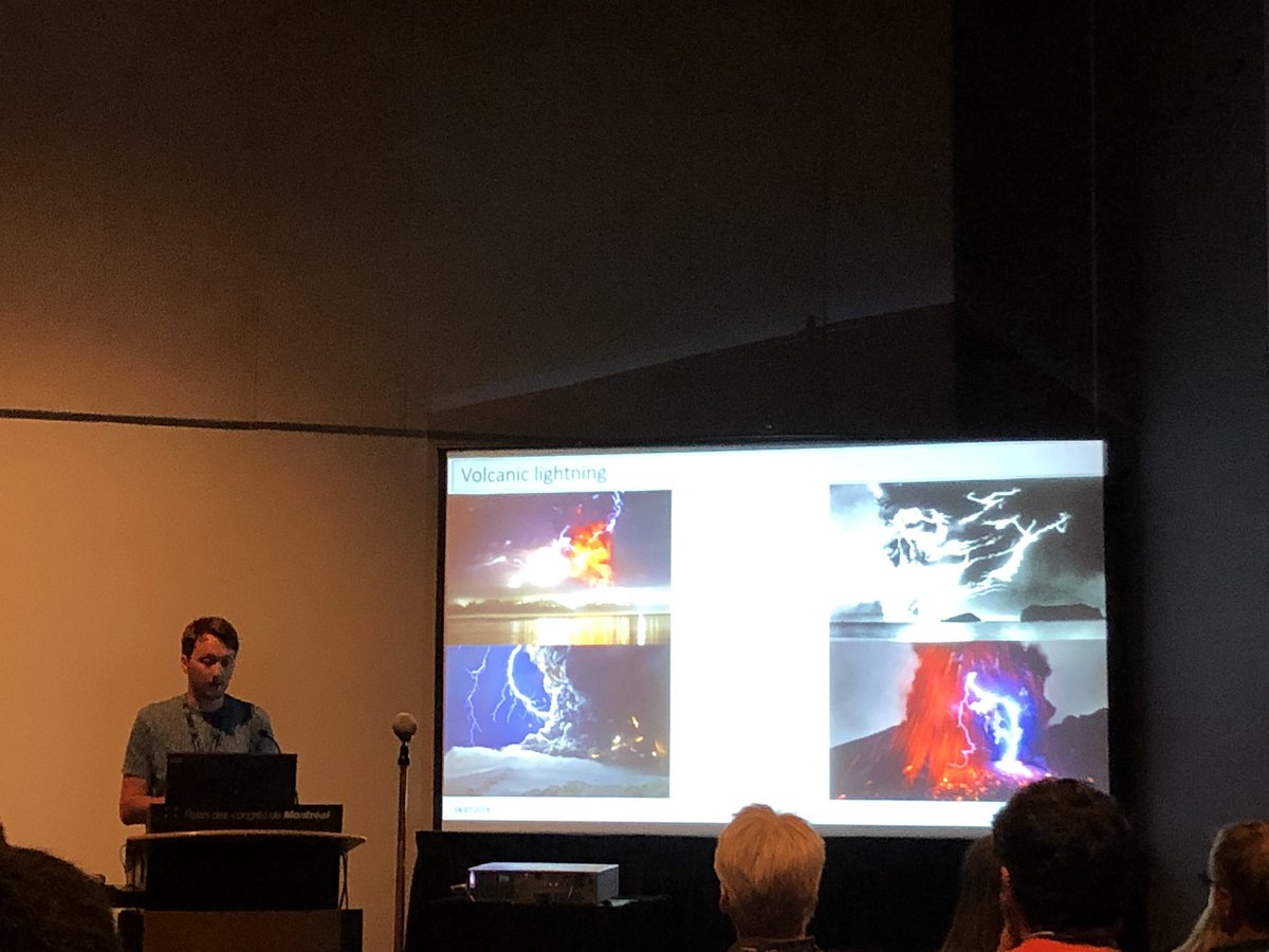 AriannaSoldati's tweet image. Volcanic lightning is the ideal way to close the experimental volcanology session at #IUGG2019. Well done @soenke_volc!