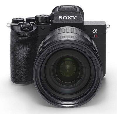 photographicele's tweet photo. #Sony #a7riv #NEW #61Mp #FF #FullFrame #photography #camera
15stops #dynamicrange
5axis #imagestabilization
10fps #photo
567 #phasedetect #AF points 74%
or 100% (325pts) in APS-C (26Mp)
EyeAF/animal in #video
3layer #pixelshift #RGB ea pixel
for a 240Mp #image (up to 16images) https://t.co/vuLxxQghyc