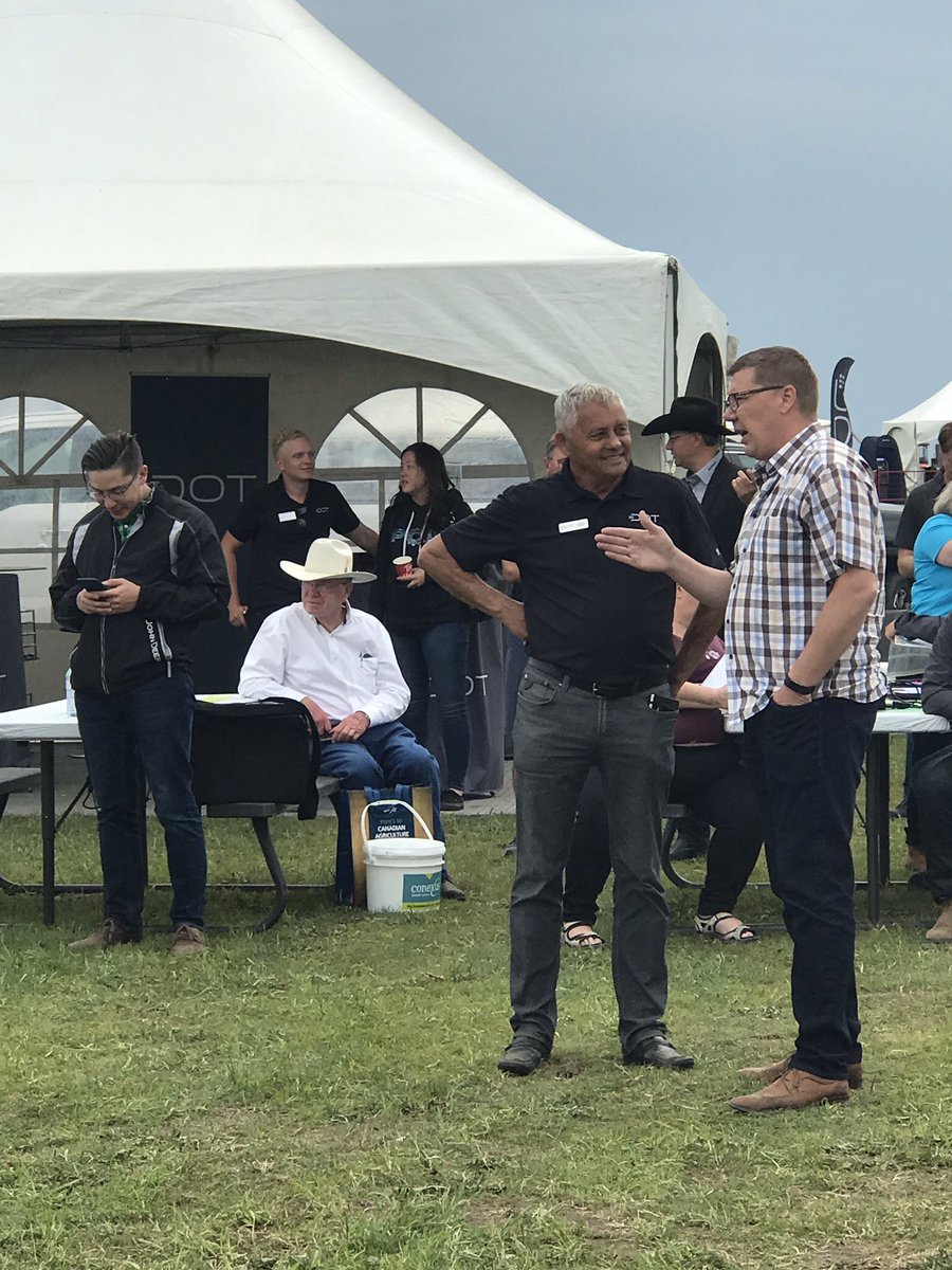 Great opportunity to chat @SeeDotRun tech and implement partners with <a href="/PremierScottMoe/">Scott Moe</a>