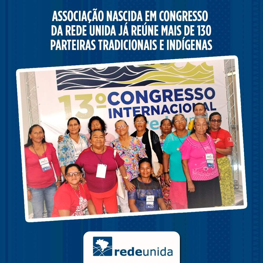 rede_unida's tweet photo. No 13º Congresso Internacional da Rede Unida, em 2018, tivemos o nascimento da Associação de #Parteiras Tradicionais do Estado do #Amazonas. A Regional Norte da #RedeUnida acompanha este processo e acredita na força da organização das pessoas para melhorar a #saúde no Brasil. https://t.co/udTPx1Jwqx