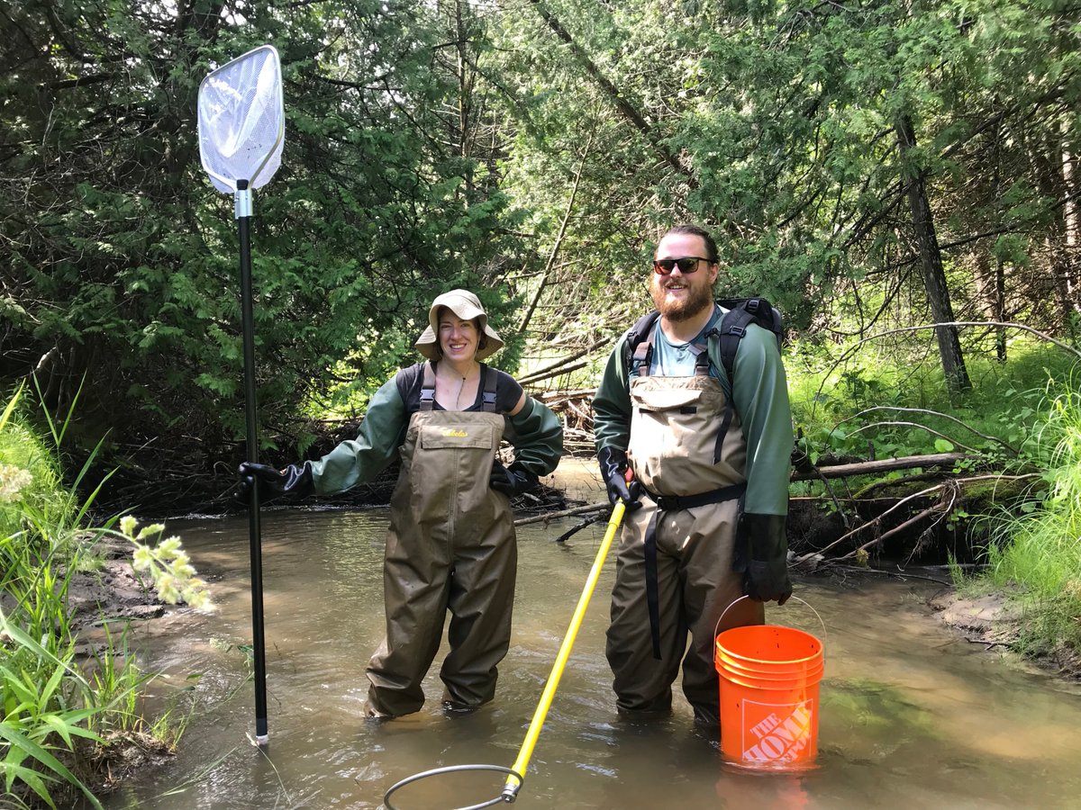 SkeltonBrumwell's tweet photo. Electro fishing Crew in Action https://t.co/xRnIDcTzNI