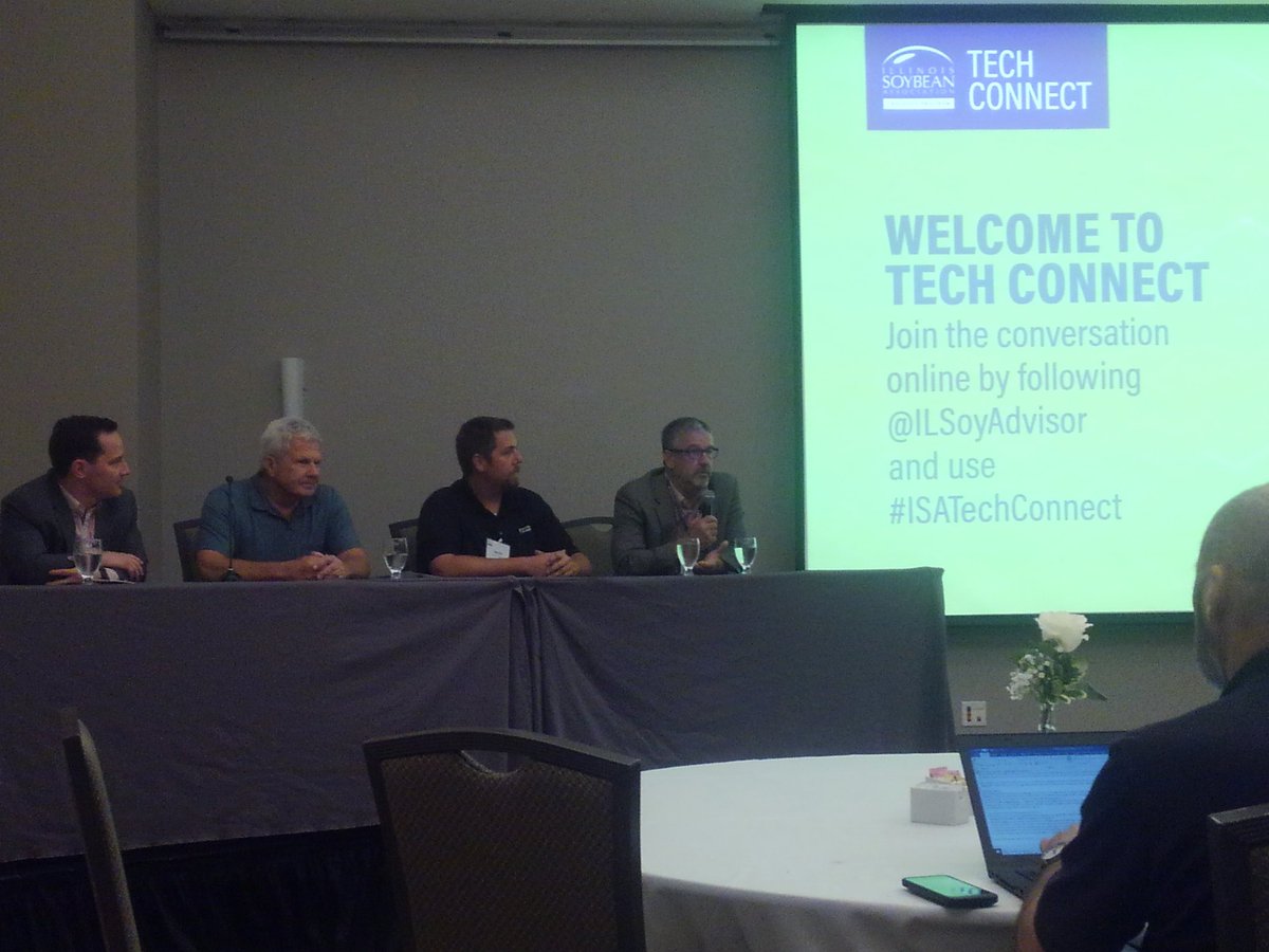 Notill20Wessel's tweet photo. A grower panel to end a successful #ISATechConnect great discussion today on what technology can do for your farm. https://t.co/CaCjqfevUG