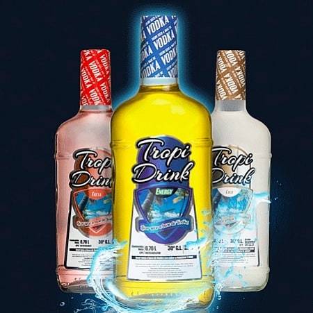 Mojitos_bodegon's tweet photo. Tropi Drink, un vodka con 4 exquisitos sabores tropicales; frescos y atractivos como Fresa y Coco, con exótico sabor y aroma energizante
Ya disponible 
#Tropidrink #Vodka #Mojitosbodegon https://t.co/CJ7Smvh0xo https://t.co/tYe9fD912g