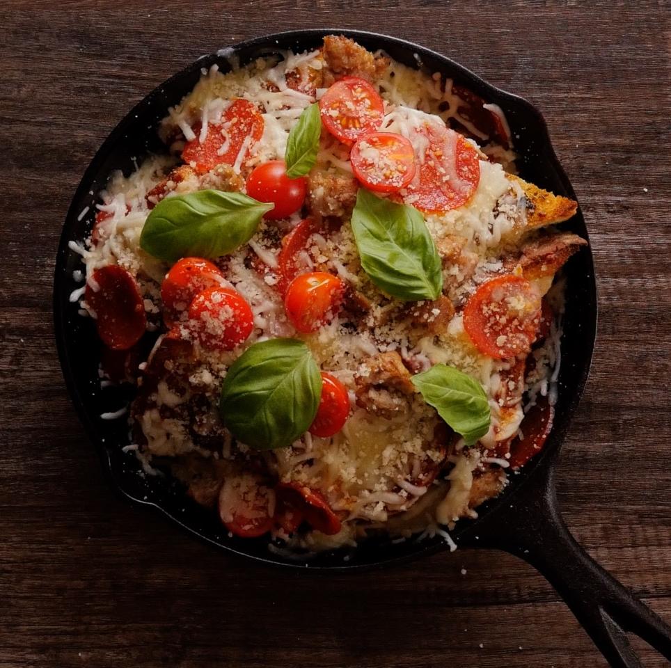 Pizza Bites on Pane Turano. 

Full Recipe: (link: turano.com/product/pizza-…) turano.com/product/pizza-…

#ChicagosBread