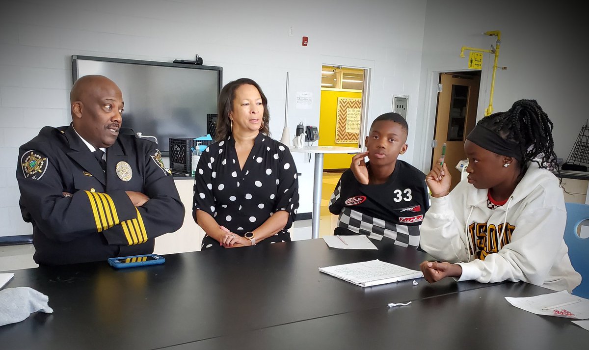 Our amazing Sherriff Miller talked with Middle School Magic students today. "I truly believe that each of you have a purpose."
#theacsway