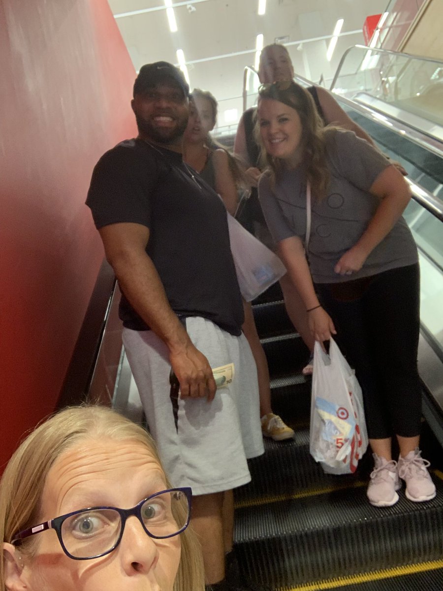 WrightMommyAHL's tweet photo. Checking out the Denver sights...”oh look, Target!”#trustyhuskies #CPSAvid #CPSBest #denver https://t.co/tuuIayvMwG