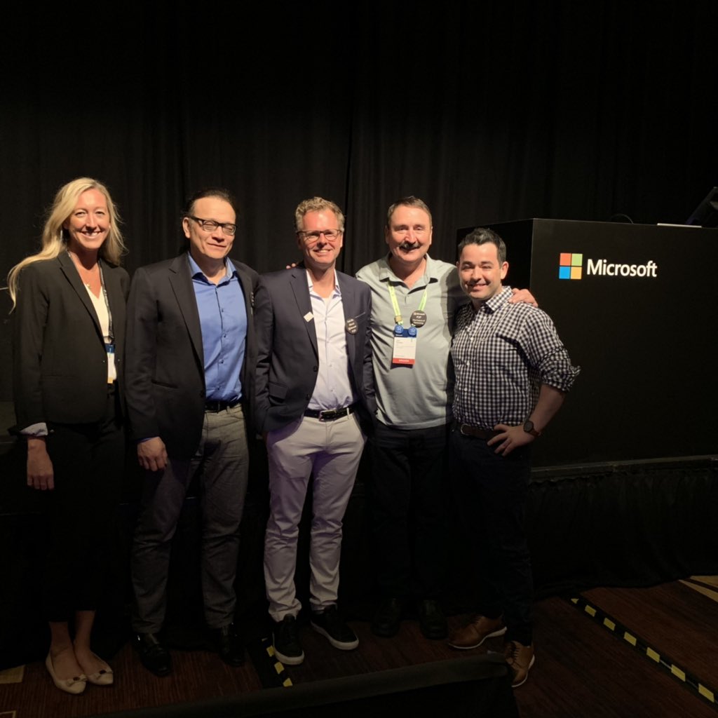 Jon_Ferrara's tweet photo. Magic happens when you get to Irish โ๏ธ #MSpartner together at #MSInspire to tell their #P2P #partner2partner story? Great sharing the stage with Eamon Moore, Goran Andersson, Lauren Holland and Mark Kurtz https://t.co/tIcNN4aWm6