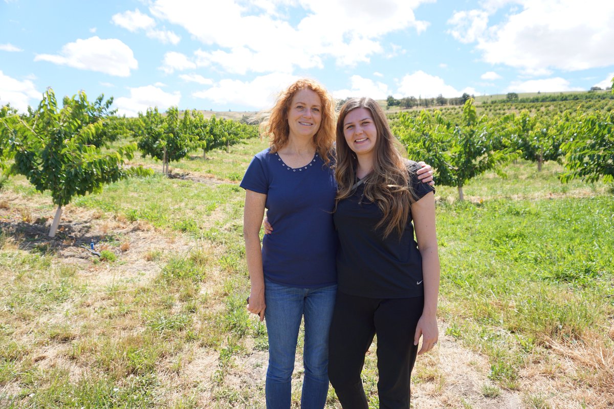 OppyProduce's tweet photo. Behind-the-scenes look at @OrchardViewCher when Marketing Communications Specialist Kelsey Van Lissum visited the farm last month. Spot Sales Manager Larry Hanson, or Cherry Larry as we all call him during cherry season, in the pics! #OppyPeople #PickYourMoments 🍒 https://t.co/RfBbWem5sM