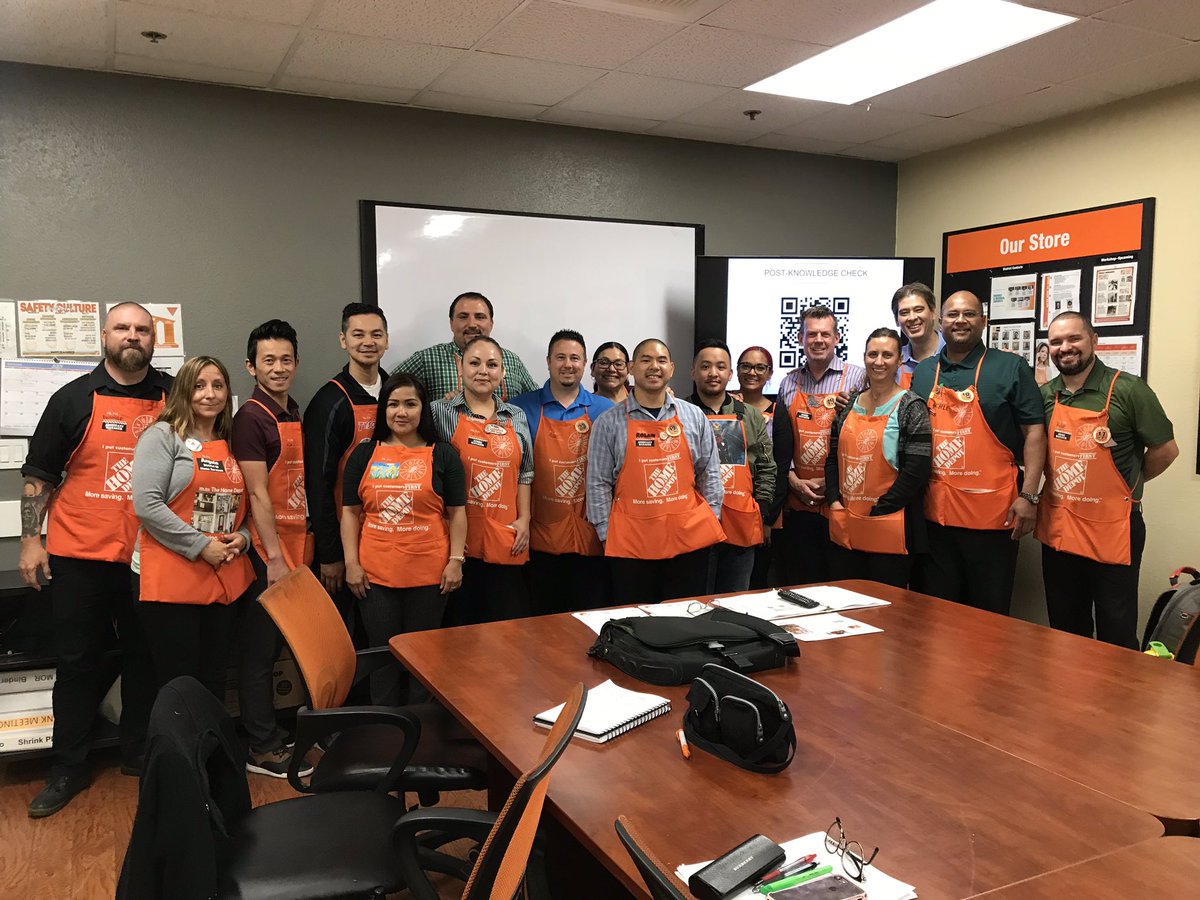 PacNorthRegion's tweet photo. Huge shout out to DM Kubiak and the leadership team from D-50! Had a fantastic Q3 training event today, they are ready to own the specialty and services business ☝️Recognizing the top SASMs over specialty and services plan, congratulations and great job to all. 👏 https://t.co/Il31xTs3d0