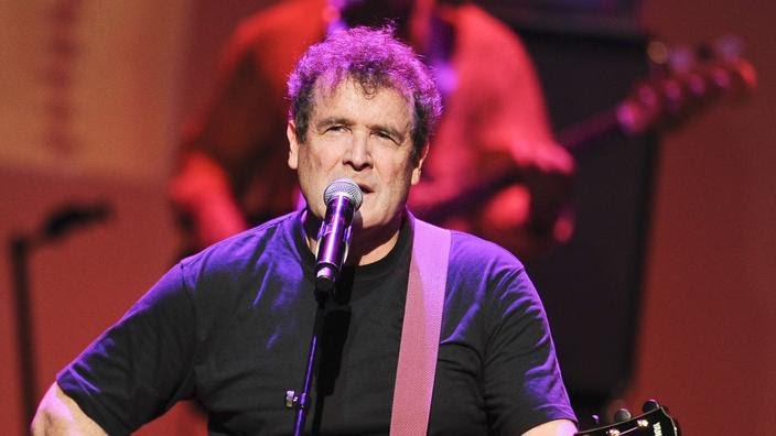 Enough_rdc's tweet photo. Hommages à #JohnnyClegg, le Zoulou Blanc dont l'engagement contre l'apartheid reste une inspiration et un modèle.
#MerciJohnny #Asimbonanga
#Africa #SouthAfrica https://t.co/juExOQjvPR