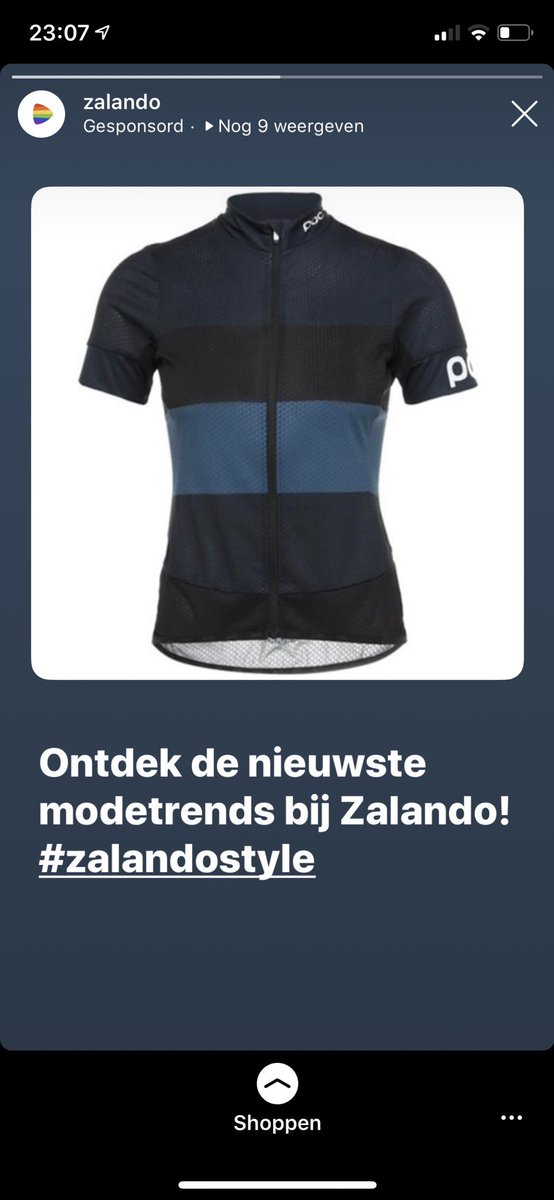 rikvdes's tweet image. Lopen we dan straks allemaal in een fietsshirt over straat? 

#modetrend #zalandostyle