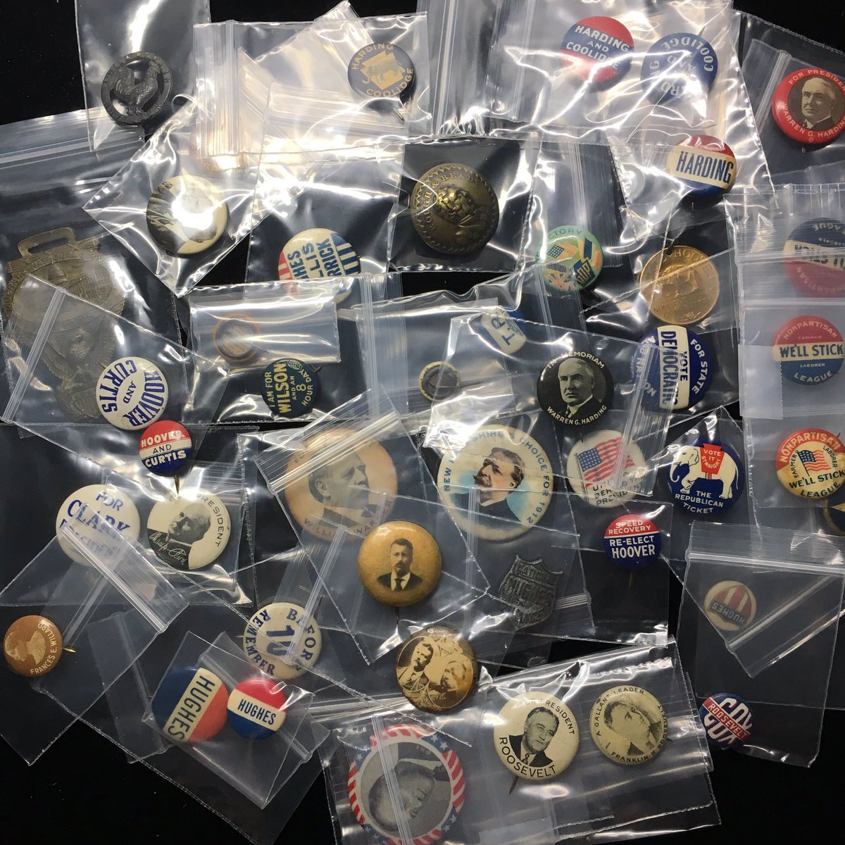 OldPuebloCoin's tweet image. We have over 40 presidential campaign and other political pins with their auction ending tonight on eBay.

eBay.com/str/opcsales

#collectibles
#pinbacks