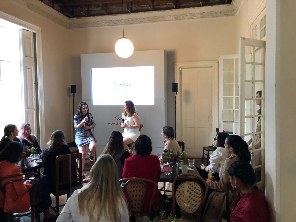 liza_velarde21's tweet photo. Hoy participé junto con @marcetorresg en #CWIA animando a más mujeres a participar en #CWIA20 #woman #Entrepreneur https://t.co/yurdqOpYVT