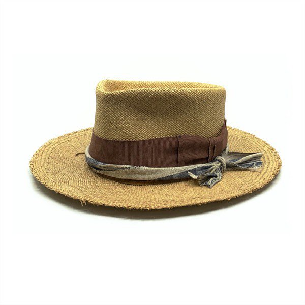 moahats's tweet photo. Sardegna vibes 🌵🏝 #moahats #hatter #hatmaker #sardegna #calaginepro #handmade #bespoke #menstyle https://t.co/CEhDaUdWHk https://t.co/eVgrt04ZMO