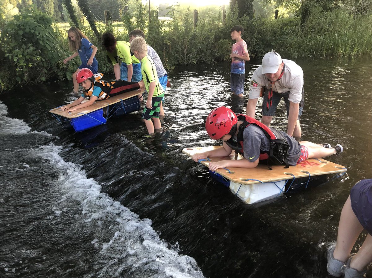 Terry_Malone's tweet photo. 1st Eysnford &amp; Farningham Scouts raft race this evening.. https://t.co/oCZiQrBR10