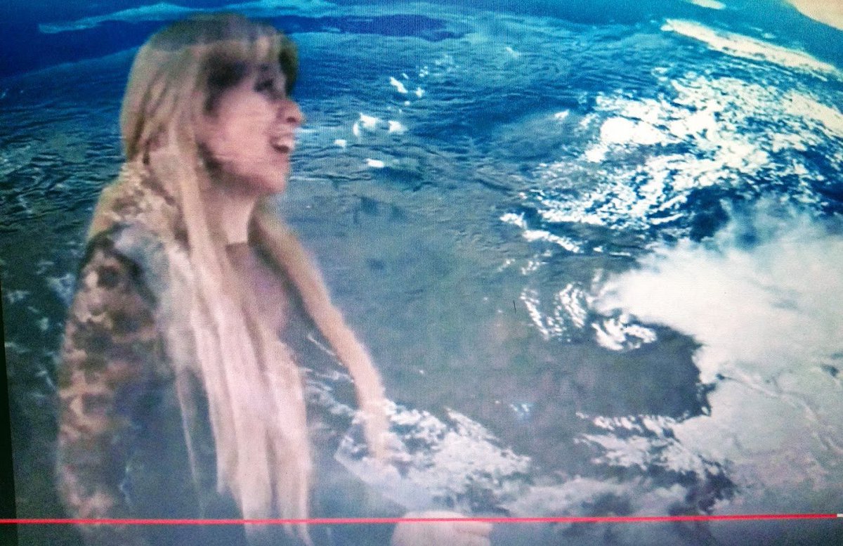 SingingLessons_'s tweet image. Often with just a few singing lessons, people are able to improve their singing quite a bit. Singing lesson availabilities in Stroud over the summer holidays. #singinglesson #Singing #learntosing #improveyoursinging #voicecoach #singingteacher #vocalcoach #singingteacher