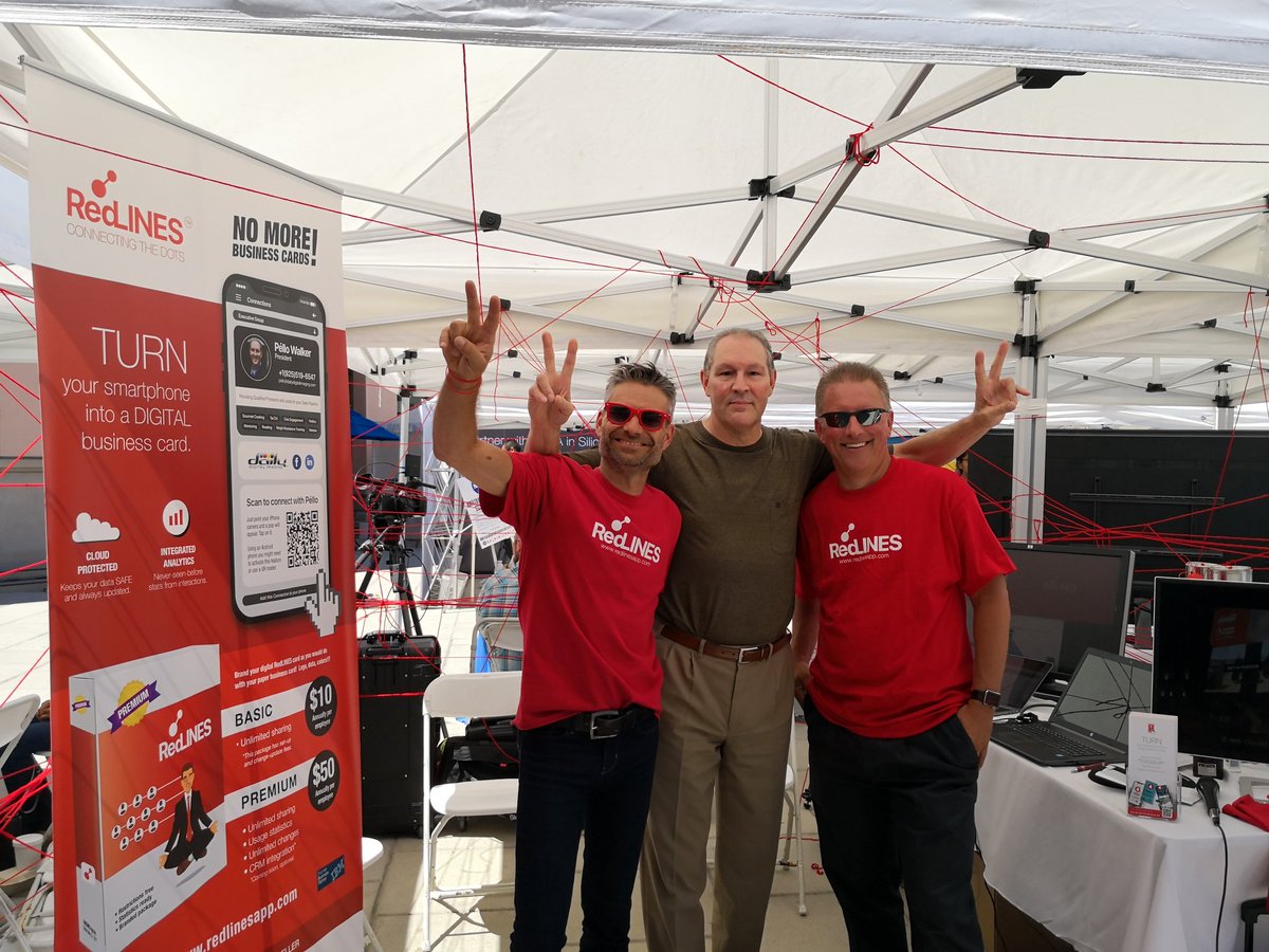 ShawnFlynnSV's tweet photo. Mountain view Technology showcase. Booths include #LinkedIn #Google #NASA #techcode #51vr #redlineapps and a lot more amazing companies and startups #mvtechday https://t.co/cjG9tUNZxm