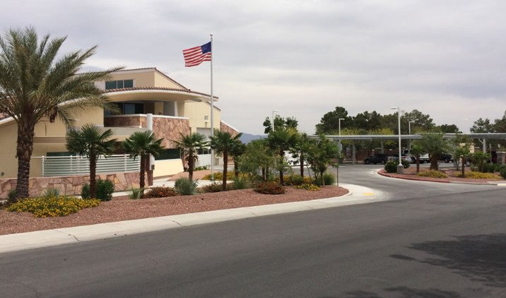 At #BombardRE, we have the experience &amp; expertise to handle commercial solar panel projects of any size. Take a look at some of the projects we've completed, from the Welcome to Las Vegas Sign to The Lied Animal Shelter and more. bombardre.com/portfolio_item…