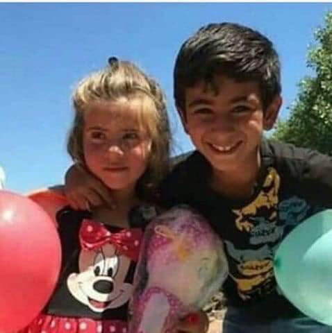 metinbulut23's tweet photo. “Nupelda ve Ayaz” kardeşlerin cenazeleri yüreklerimizi dağladı. Dünya tatlısı iki yavrumuz teröre kurban gitti. Sözün bittiği yerdeyiz. Acımız büyük. Çocuk katili PKK gerçek yüzünü yeniden hatırlatmış oldu. Hain, korkak, alçak ve sinsi yüzünü... https://t.co/OC9rkYxDrO