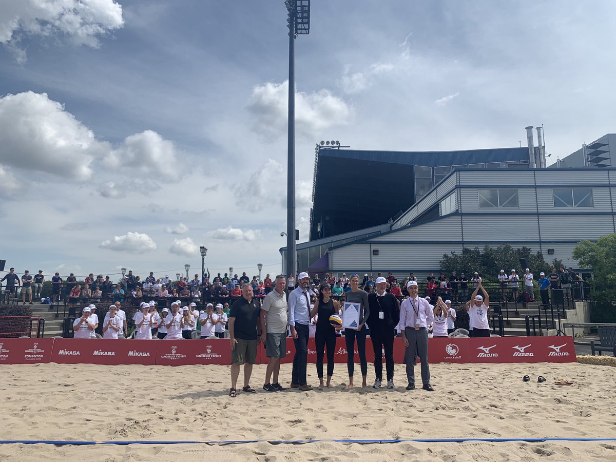 KDaysyeg's tweet image. Be part of the Volleyball Entourage! @FIVBVolleyball is happening at Northlands from July 17 - 21. Mayor @doniveson declared this week Beach Volleyball Week before facing off against world beach volleyball champions @melissa_hp10 &amp;amp; @SarahPavan. #kdays #yeg #exploreedmonton