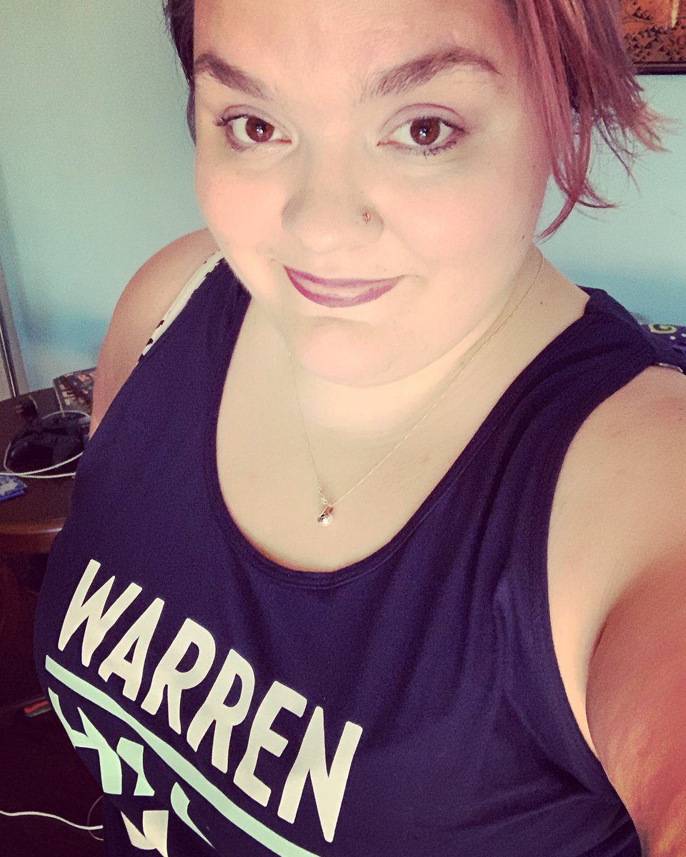 MaRAWR_89's tweet photo. In case you were wondering @ewarren has a plan for that! #Warren2020 #WisconsinforWarren #volunteer https://t.co/Q75EFUHnND