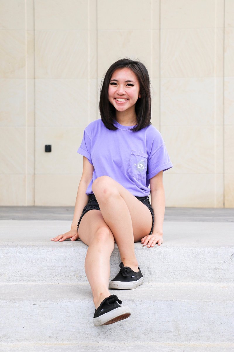 UTA_CKI's tweet photo. Meet the Treasurer!

This is Michelle and she’s going into her second year at UTA! She is currently majoring in biology

fun facts:
- she’s been to 9 concerts
- she loves photography and doing shoots in her free time (she’s the one who edited these pics <3) https://t.co/IPPN58Zney