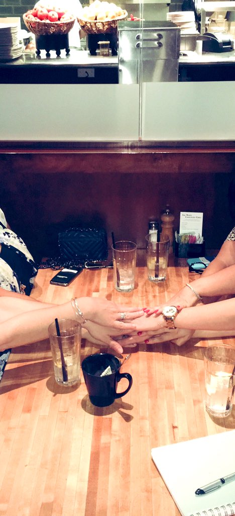 Shelley Reinhart (@reinhartshell) on Twitter photo ☀️LOVING the sunshine our #Scottsdale 🌵🌺 event ladies consistently bring to the table!!! Proud of their spirit and willingness to support one another! #diamondfamily @DiamondCareers <a href="/diamondresorts/">Diamond</a> <a href="/AuliBrenda/">Brenda Auli</a> <a href="/TinaDavis00/">Tina Davis</a> <a href="/NoraSan67749488/">N O R A S Á N C H E Z</a> @VacationRich <a href="/tchrisbrock45/">Chris Brock</a> ☀️LOVING the sunshine our #Scottsdale 🌵🌺 event ladies consistently bring to the table!!! Proud of their spirit and willingness to support one another! #diamondfamily @DiamondCareers <a href="/diamondresorts/">Diamond</a> <a href="/AuliBrenda/">Brenda Auli</a> <a href="/TinaDavis00/">Tina Davis</a> <a href="/NoraSan67749488/">N O R A S Á N C H E Z</a> @VacationRich <a href="/tchrisbrock45/">Chris Brock</a>